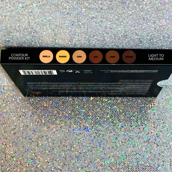 Anastasia Beverly Hills Contour Powder Kit: Light-Medium - Picture 6 of 8